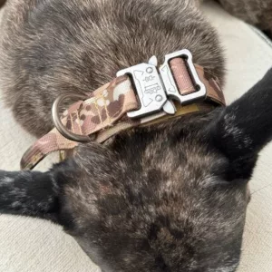 Asiakkaalta S***n saatu taktinen koulutushihna metallisoljella.